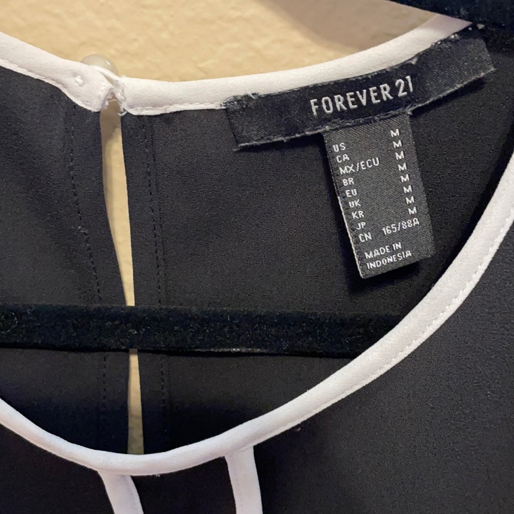 Beautiful Forever 21 blouse